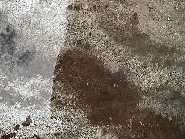 高砂市のベランダ防水におけるプライマー塗布